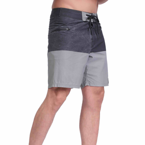 Shorts da tavolo da nuoto per il pigmento resistente all'acqua maschile, da 19 pollici in uscita
